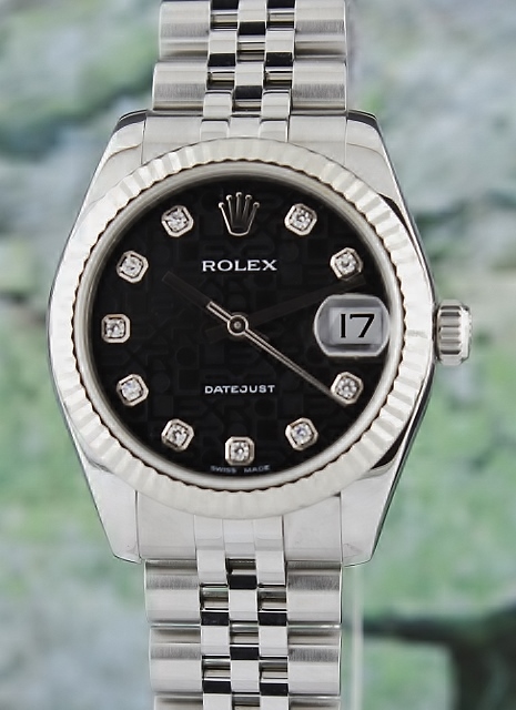 (image for) A ROLEX MID SIZE STAINLESS STEEL OYSTER PERPETUAL DATEJUST / 178274